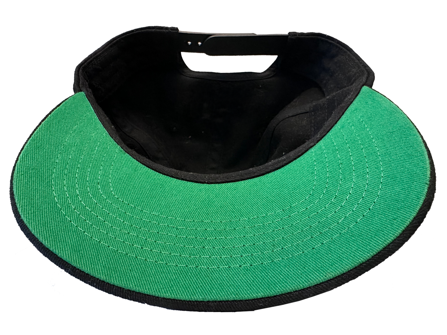 SPOOKY ISLAND SNAPBACK